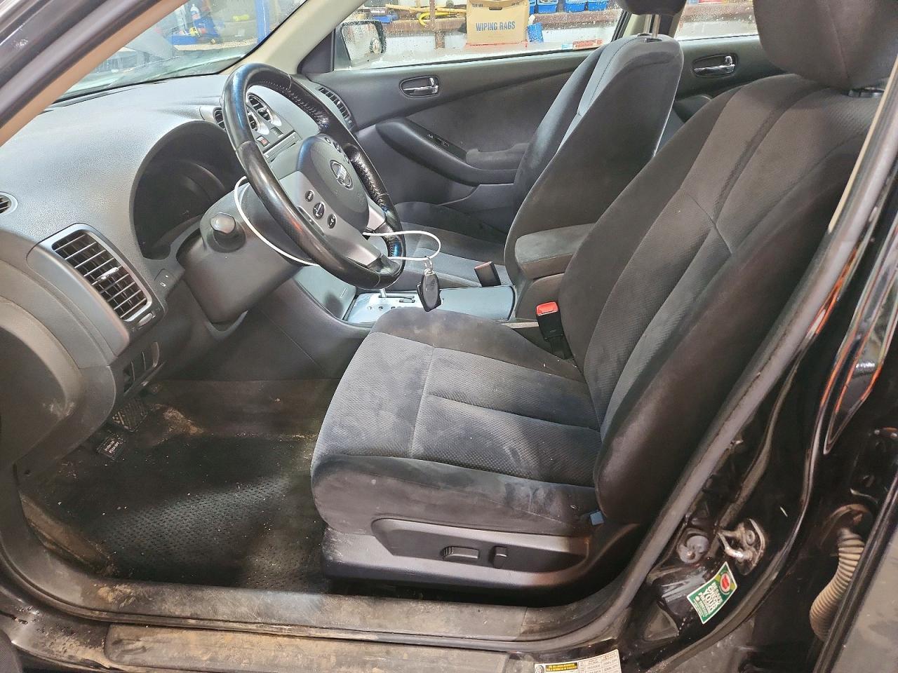 2009 NISSAN ALTIMA