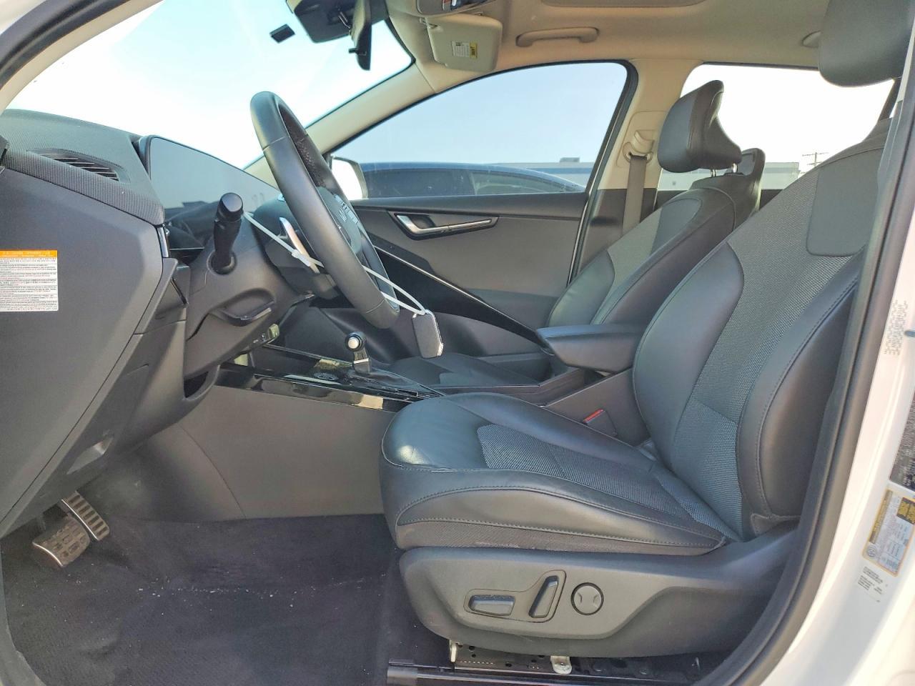 2023 KIA Niro