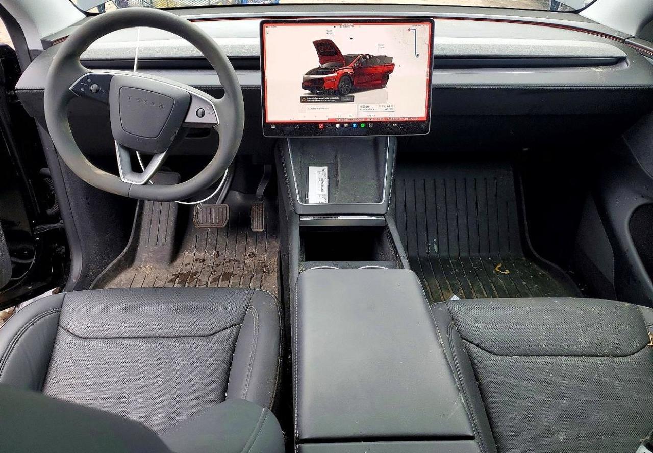 2026 TESLA MODEL Y