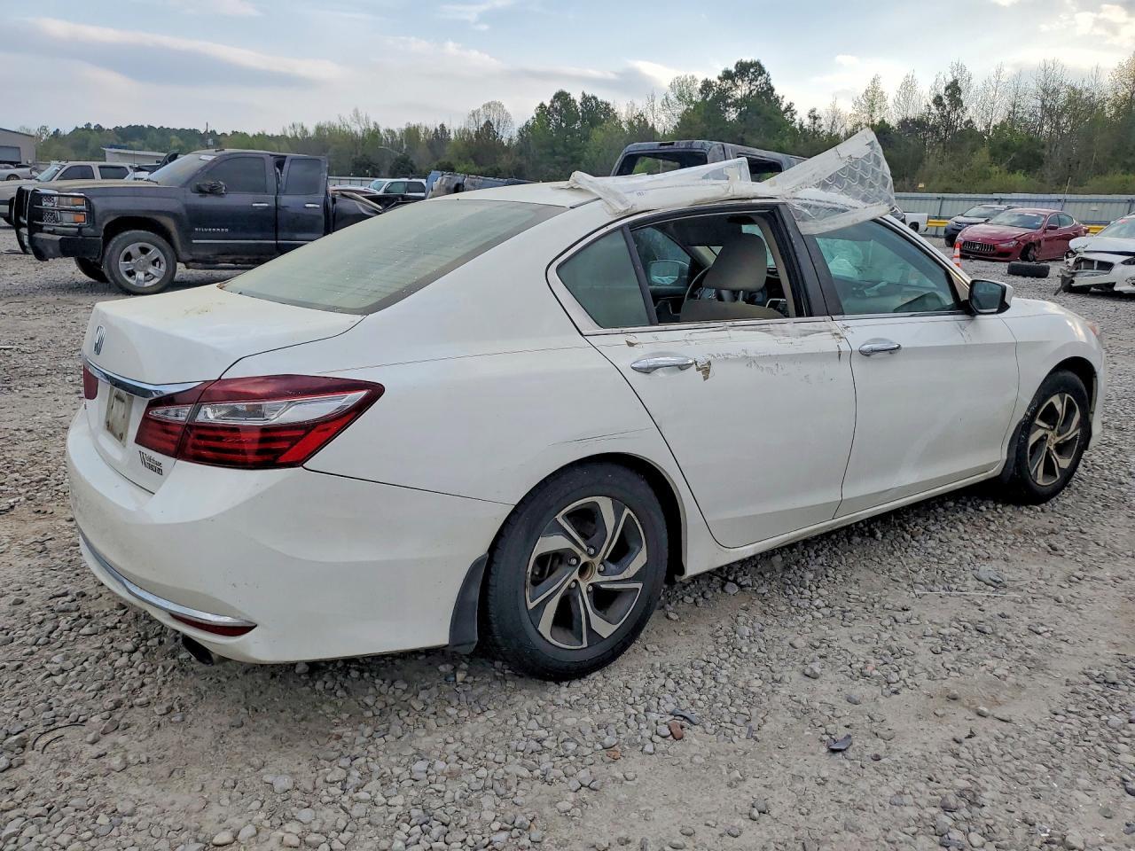 2017 HONDA ACCORD