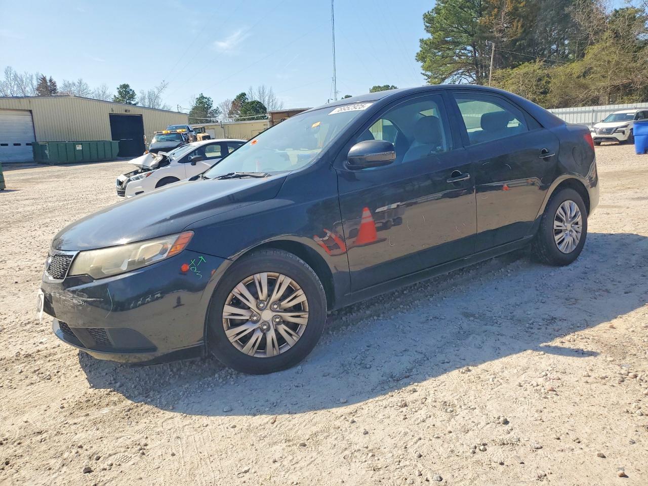 2013 KIA FORTE