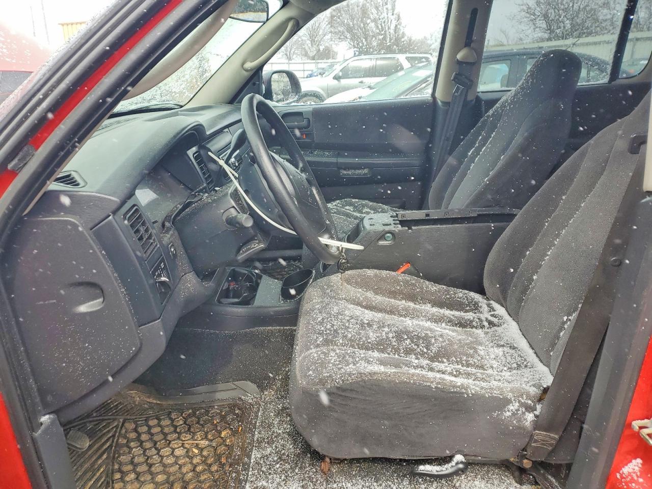 2004 DODGE Dakota