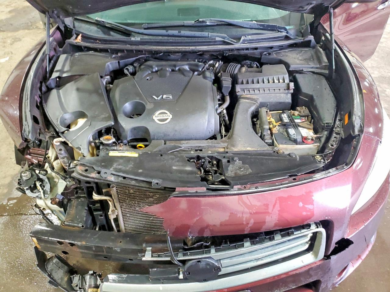 2014 NISSAN Maxima