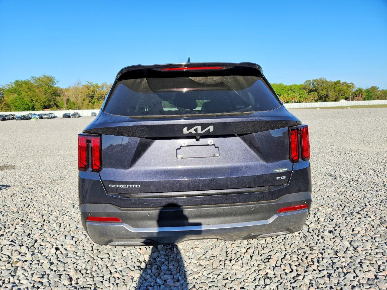 2025 KIA SORENTO