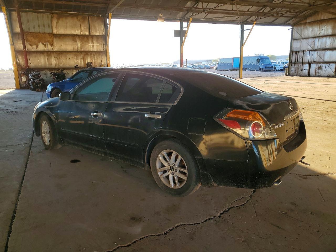 2010 NISSAN ALTIMA