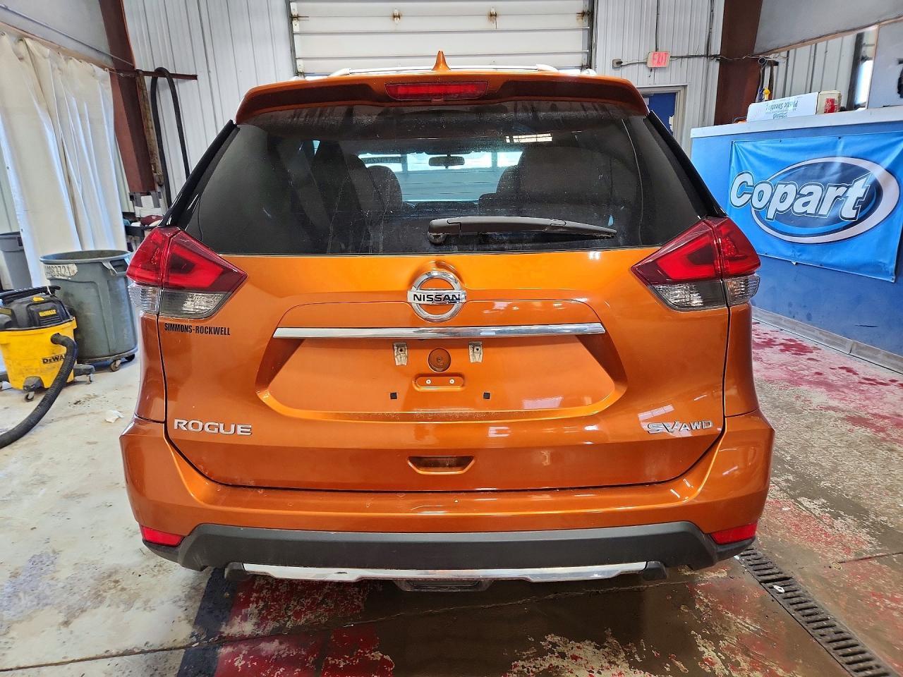 2018 NISSAN