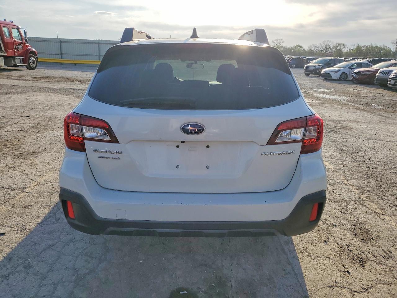 2018 SUBARU Outback