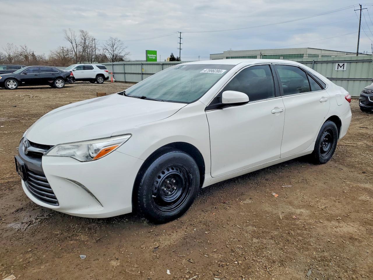 2017 TOYOTA CAMRY
