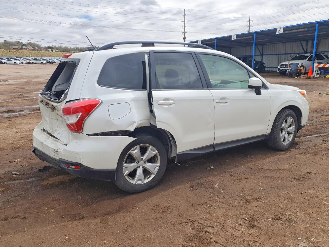 2015 SUBARU FORESTER