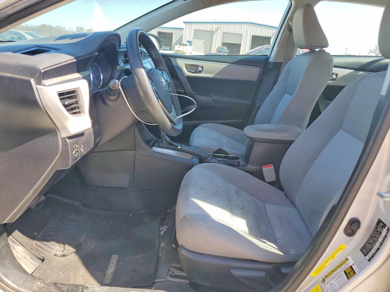2016 TOYOTA COROLLA