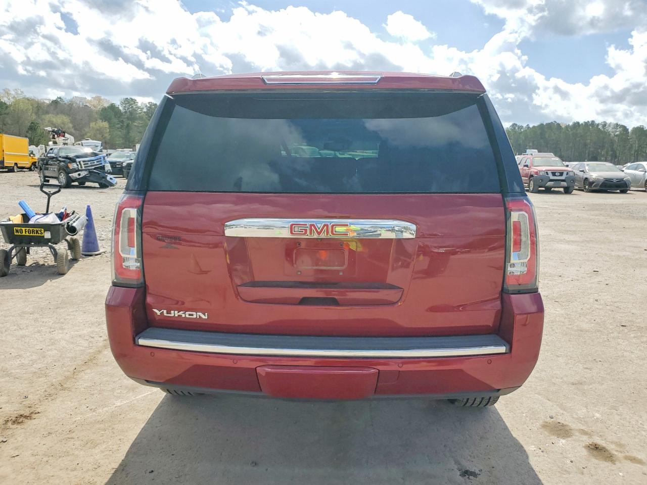 2018 GMC Yukon