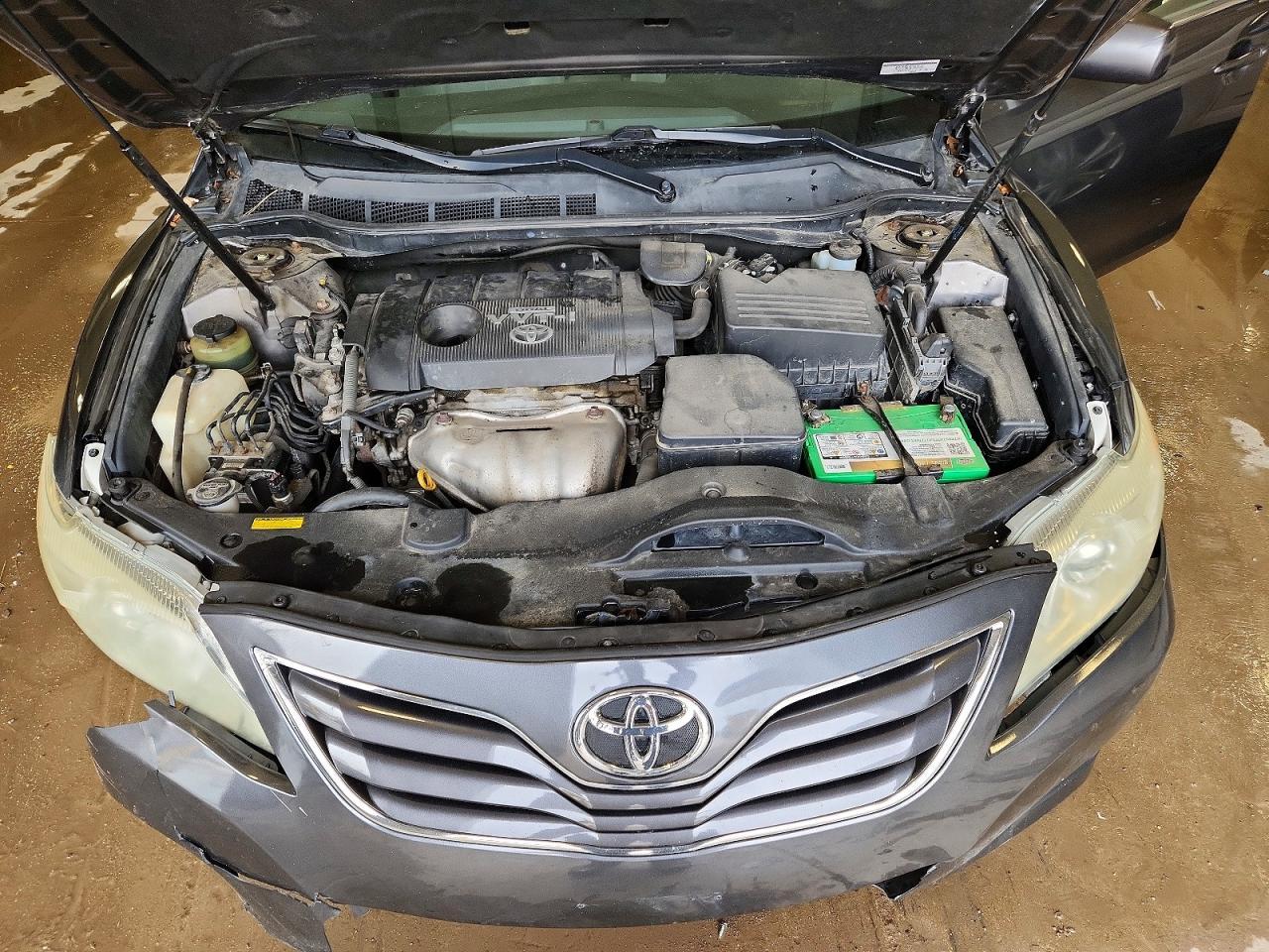 2010 TOYOTA CAMRY