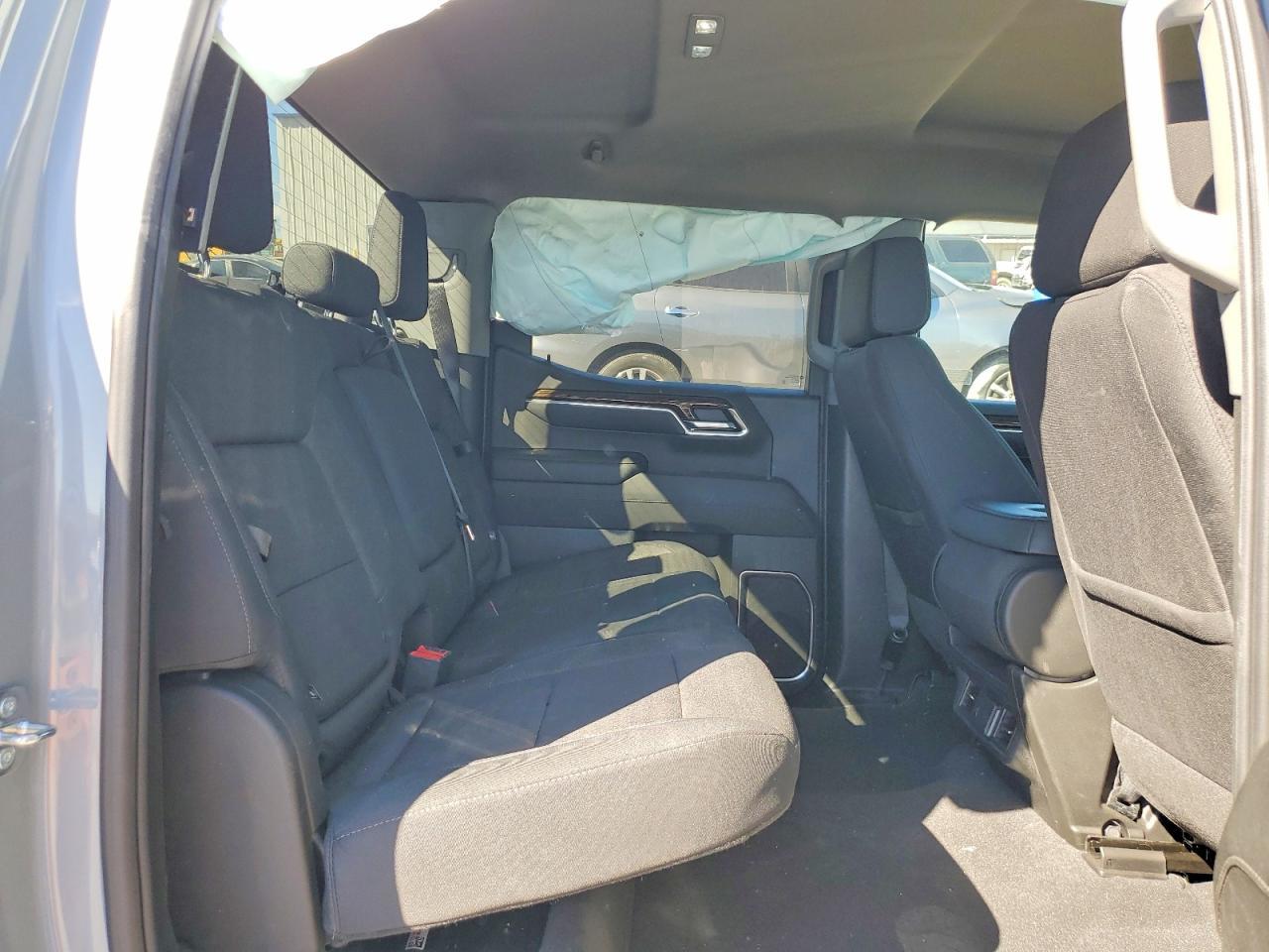 2024 GMC Sierra