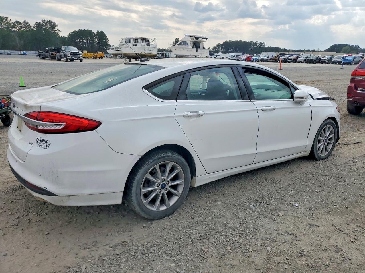2017 FORD FUSION