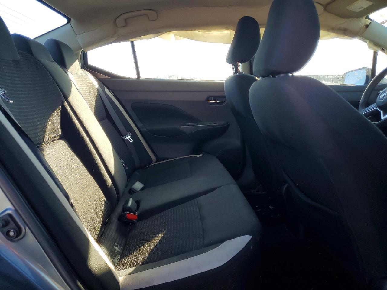 2021 NISSAN VERSA