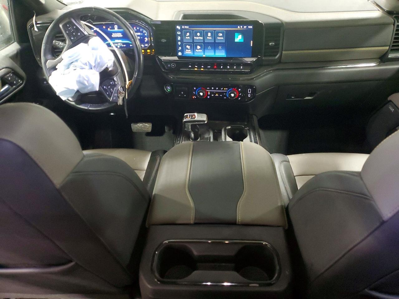 2023 CHEVROLET Silverado