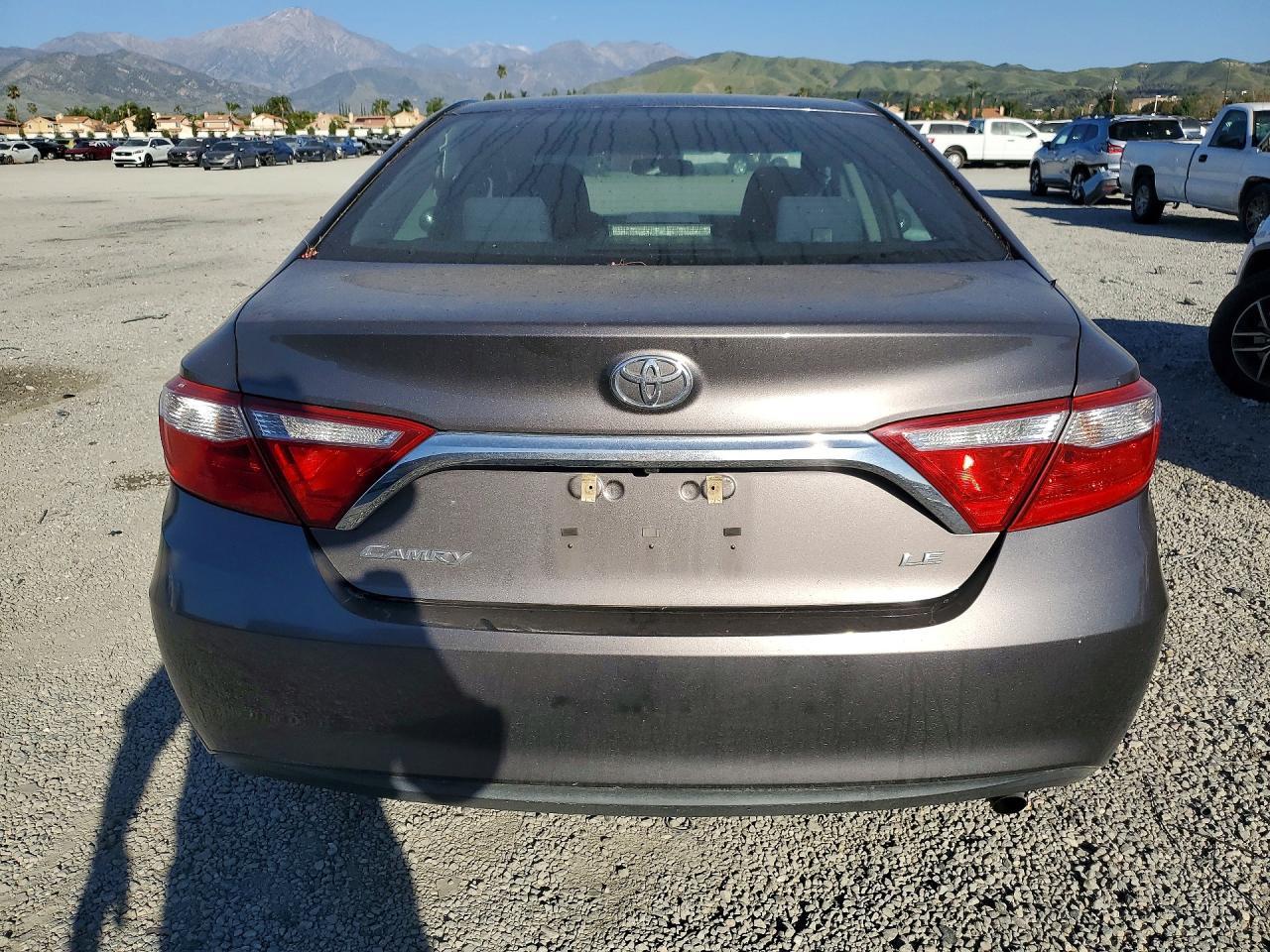 2017 TOYOTA CAMRY