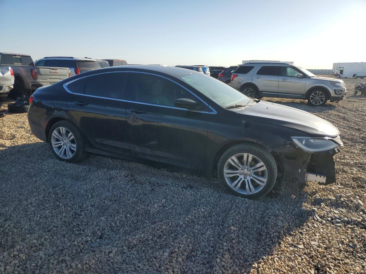 2015 CHRYSLER 200