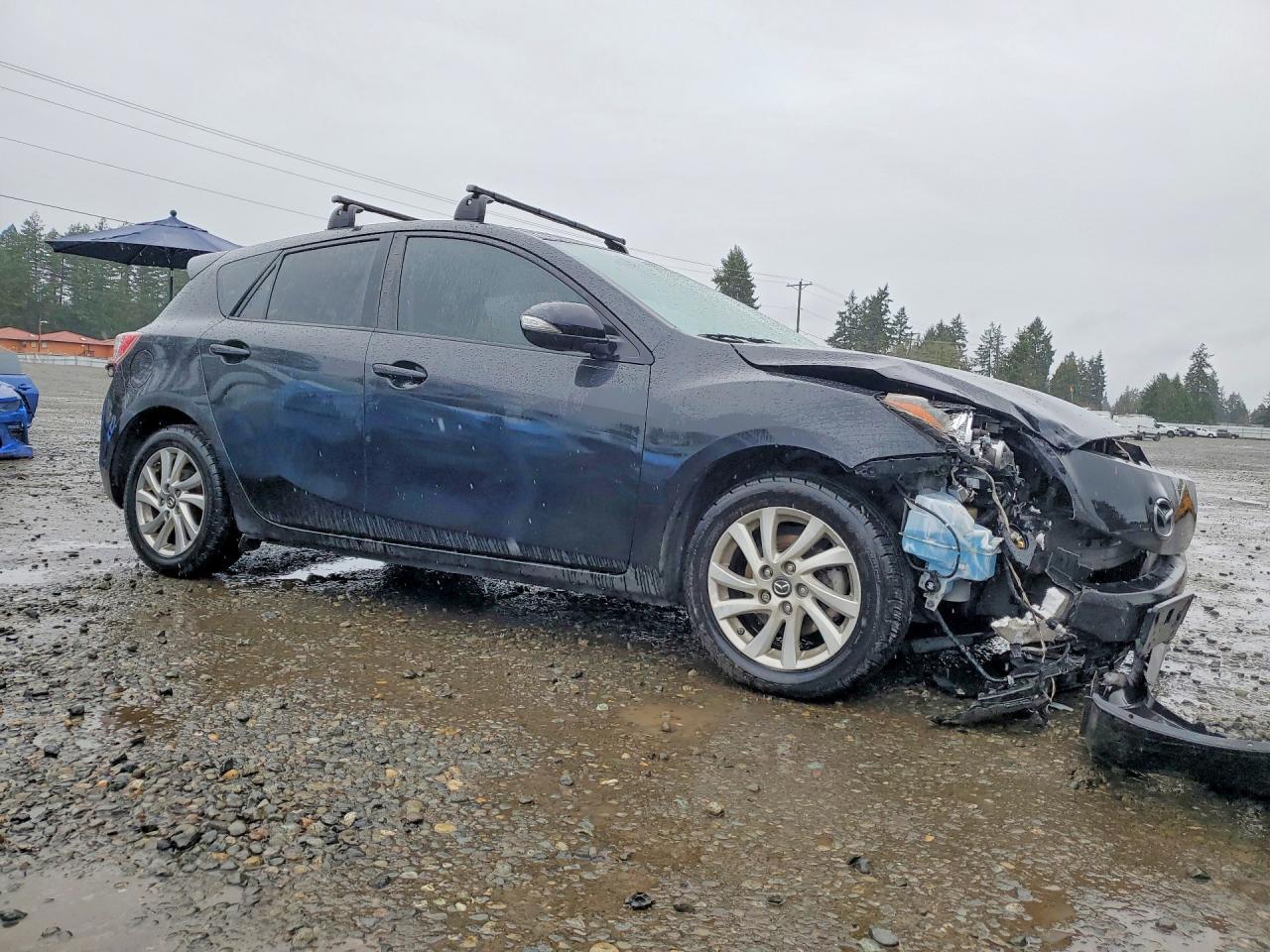 2013 MAZDA 3