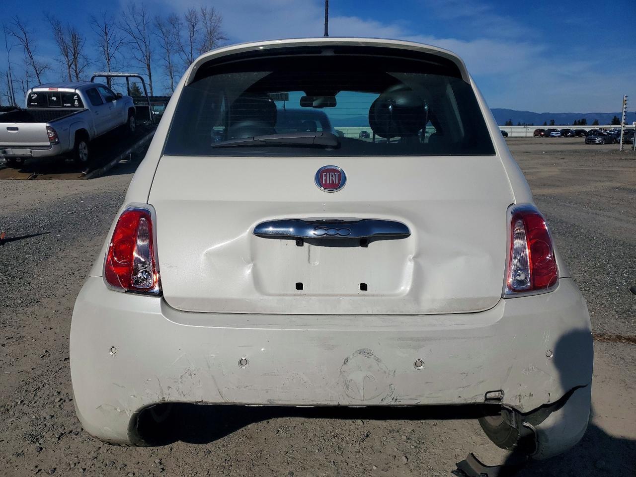 2015 FIAT 500