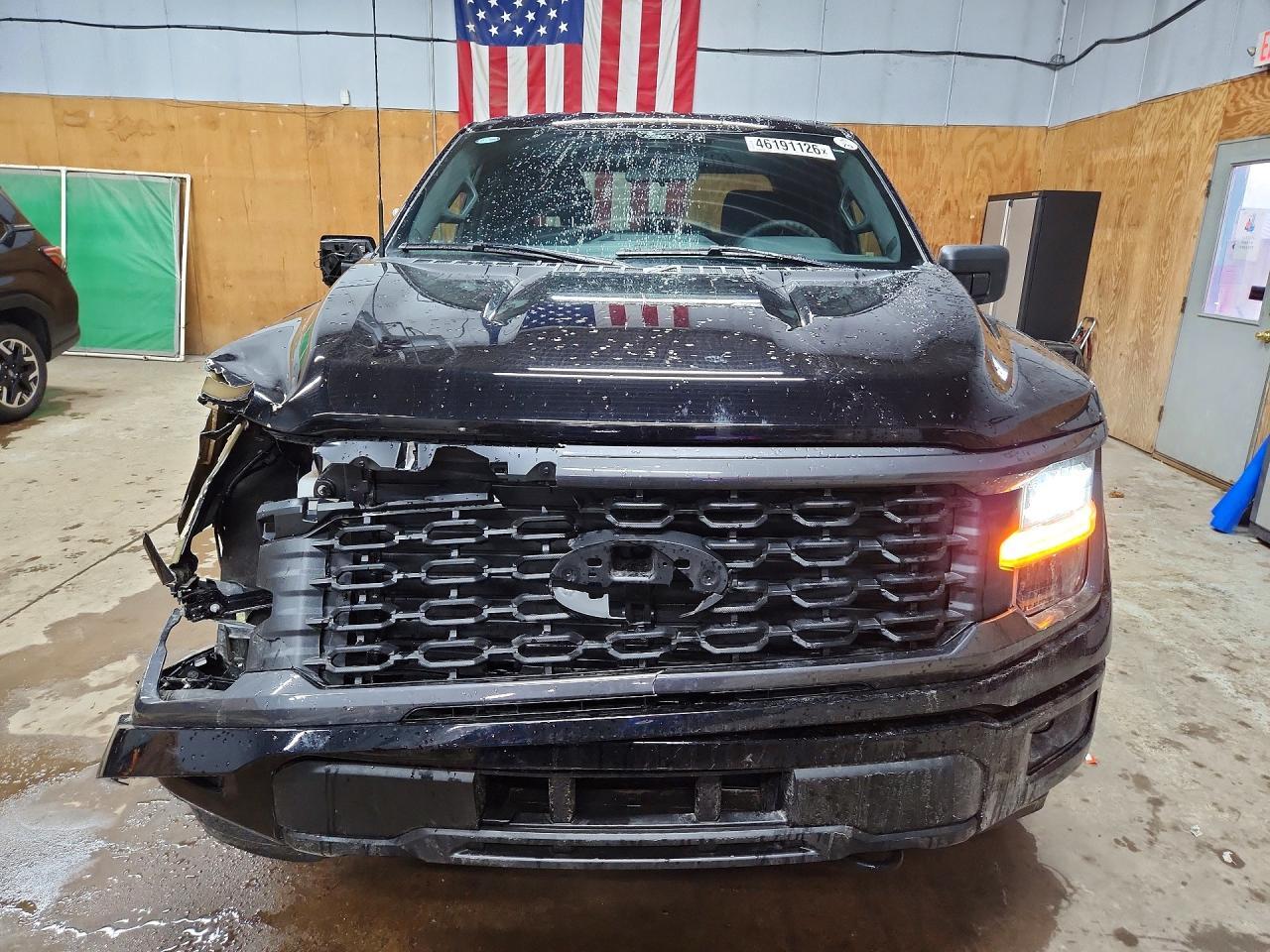 2025 FORD F-150 Lightning
