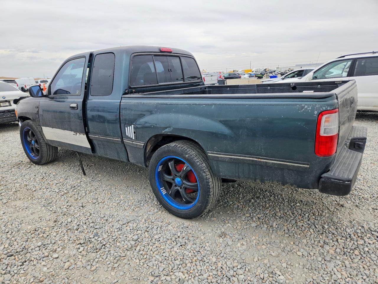 1996 TOYOTA T100