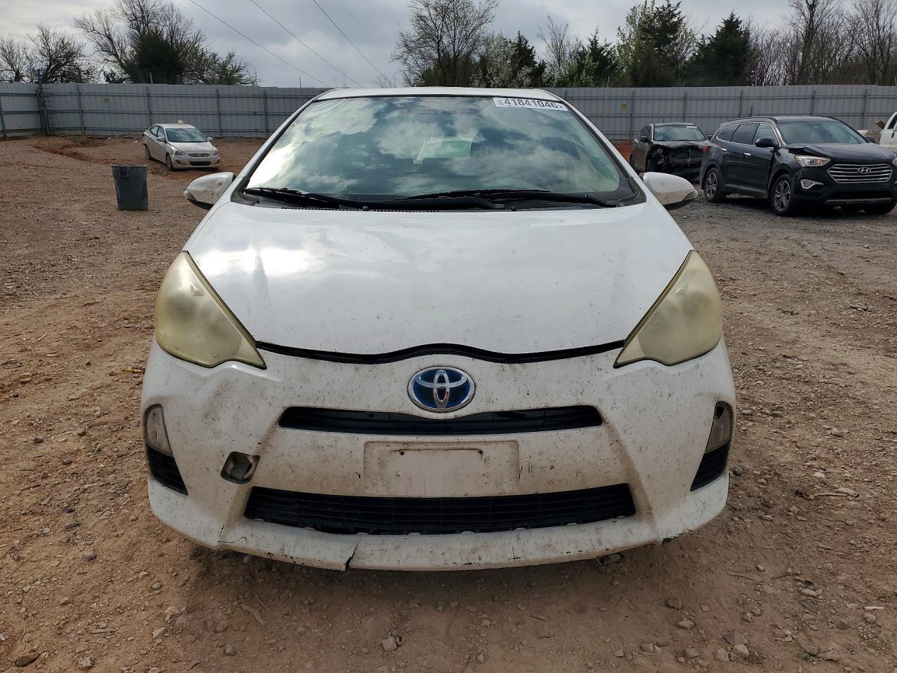 2012 TOYOTA Prius c
