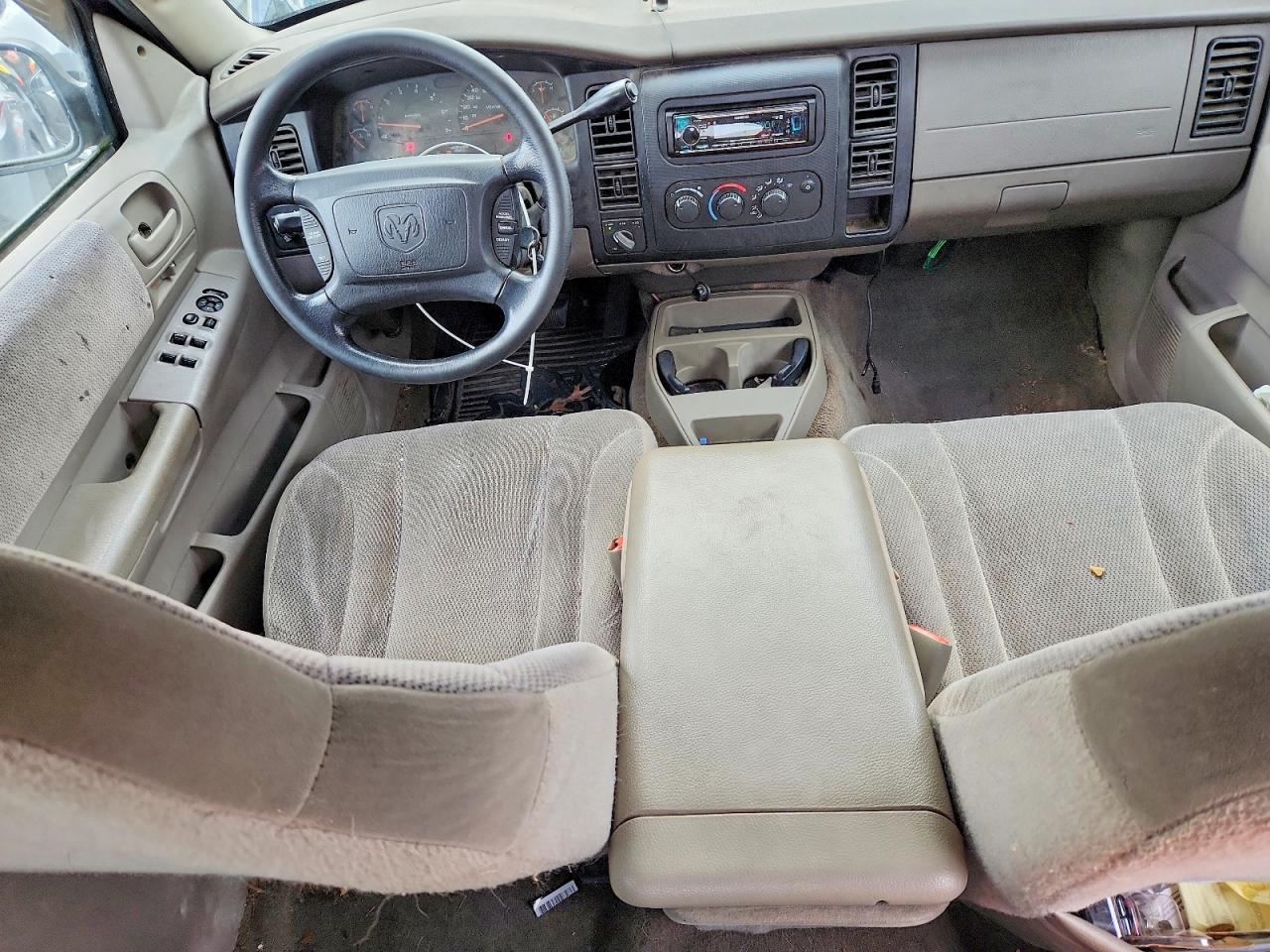 2004 DODGE Dakota