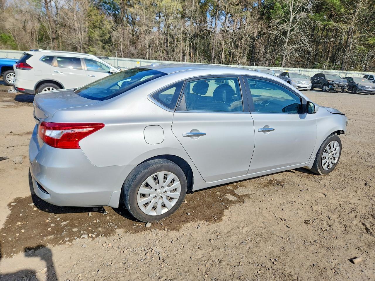 2016 NISSAN SENTRA