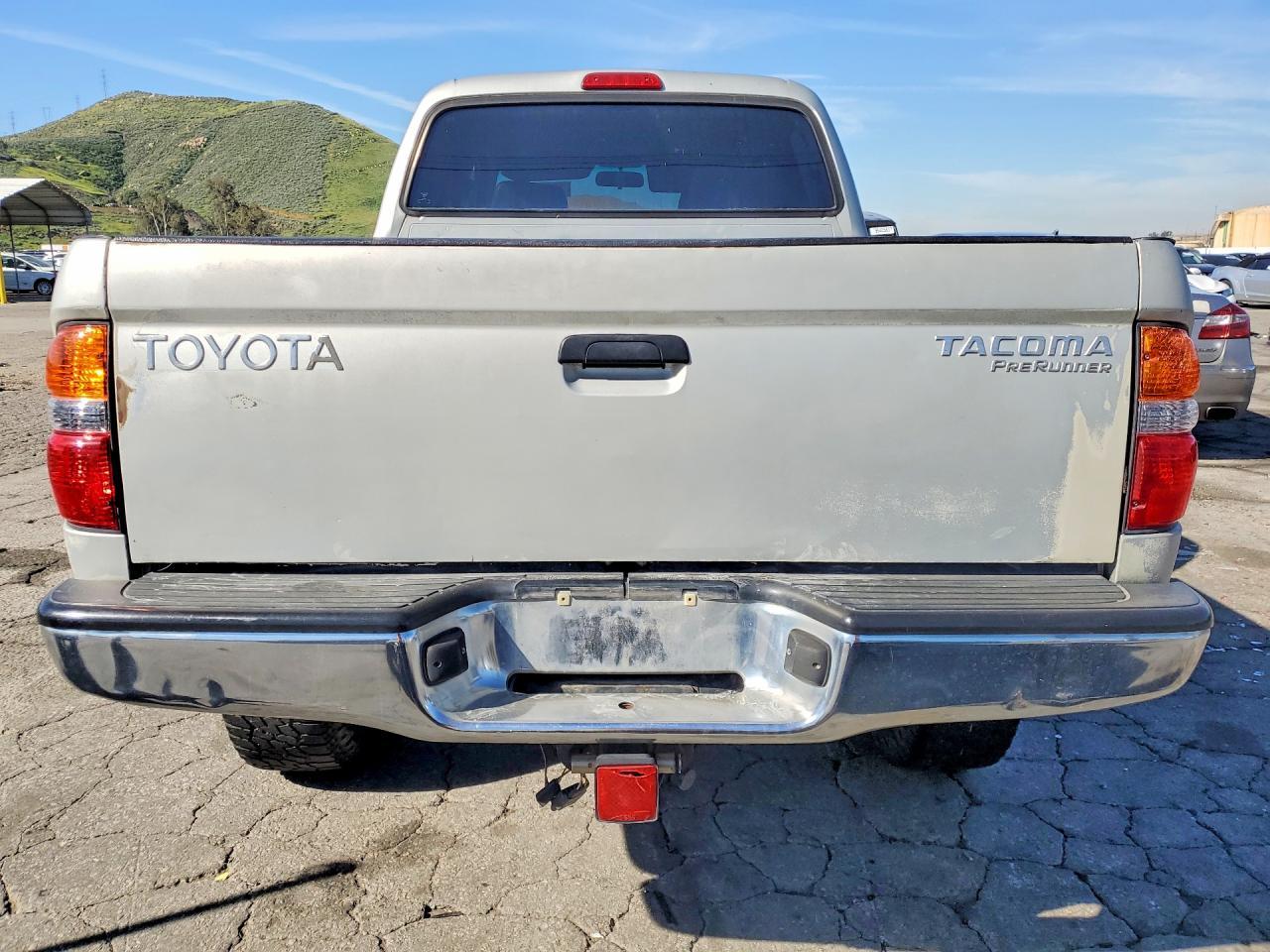 2001 TOYOTA TACOMA