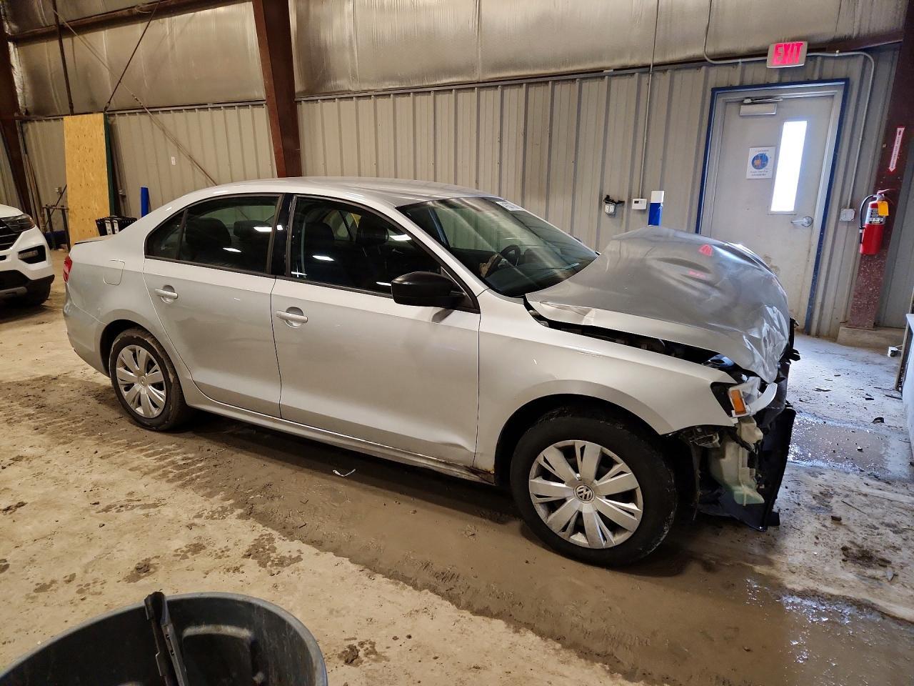 2013 VOLKSWAGEN JETTA