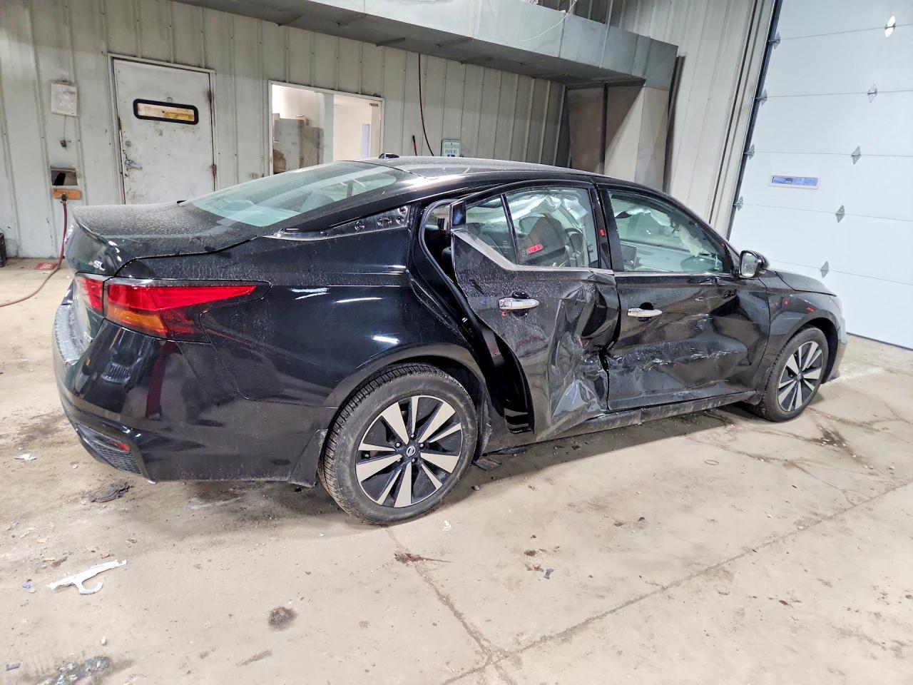 2019 NISSAN ALTIMA