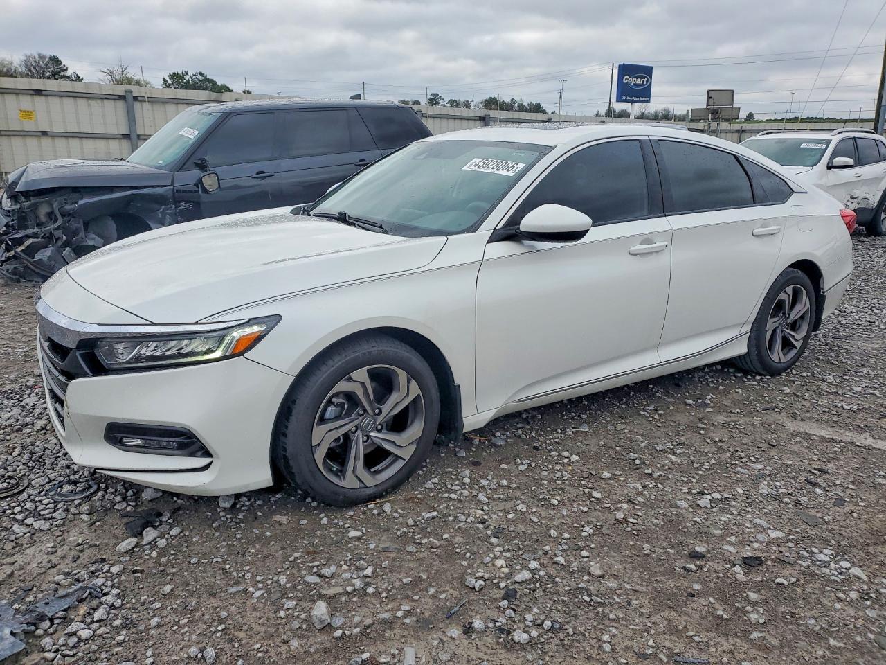 2018 HONDA ACCORD