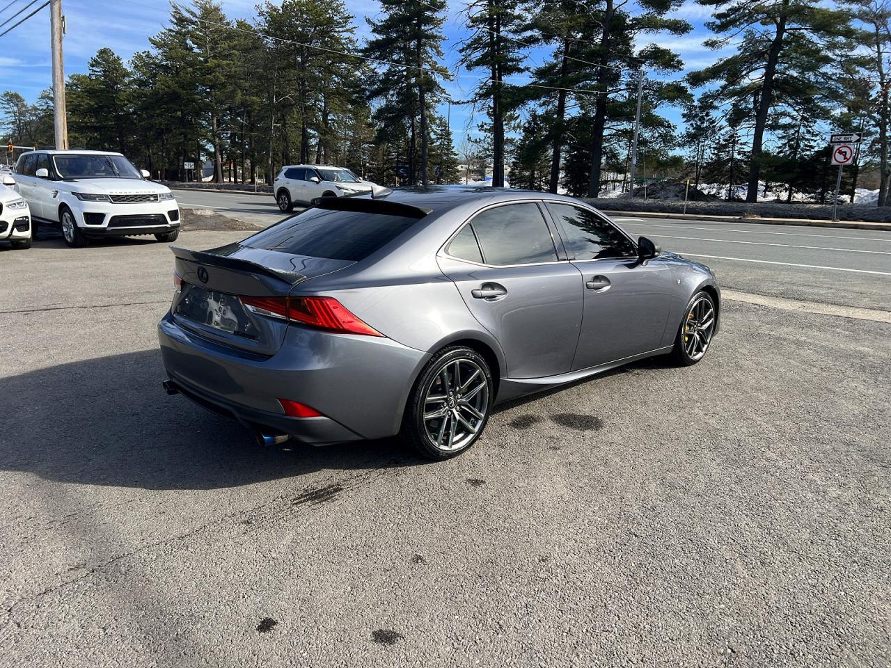 2017 LEXUS IS 200t