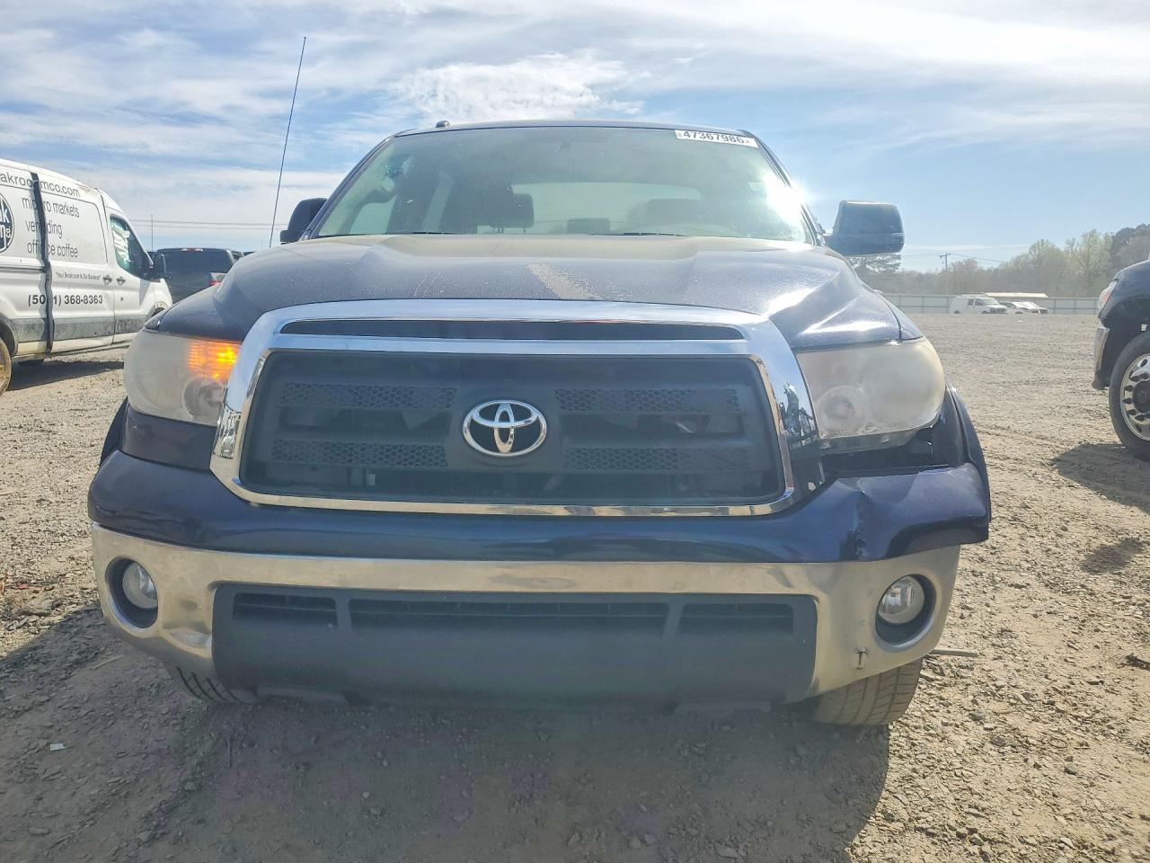 2012 TOYOTA TUNDRA