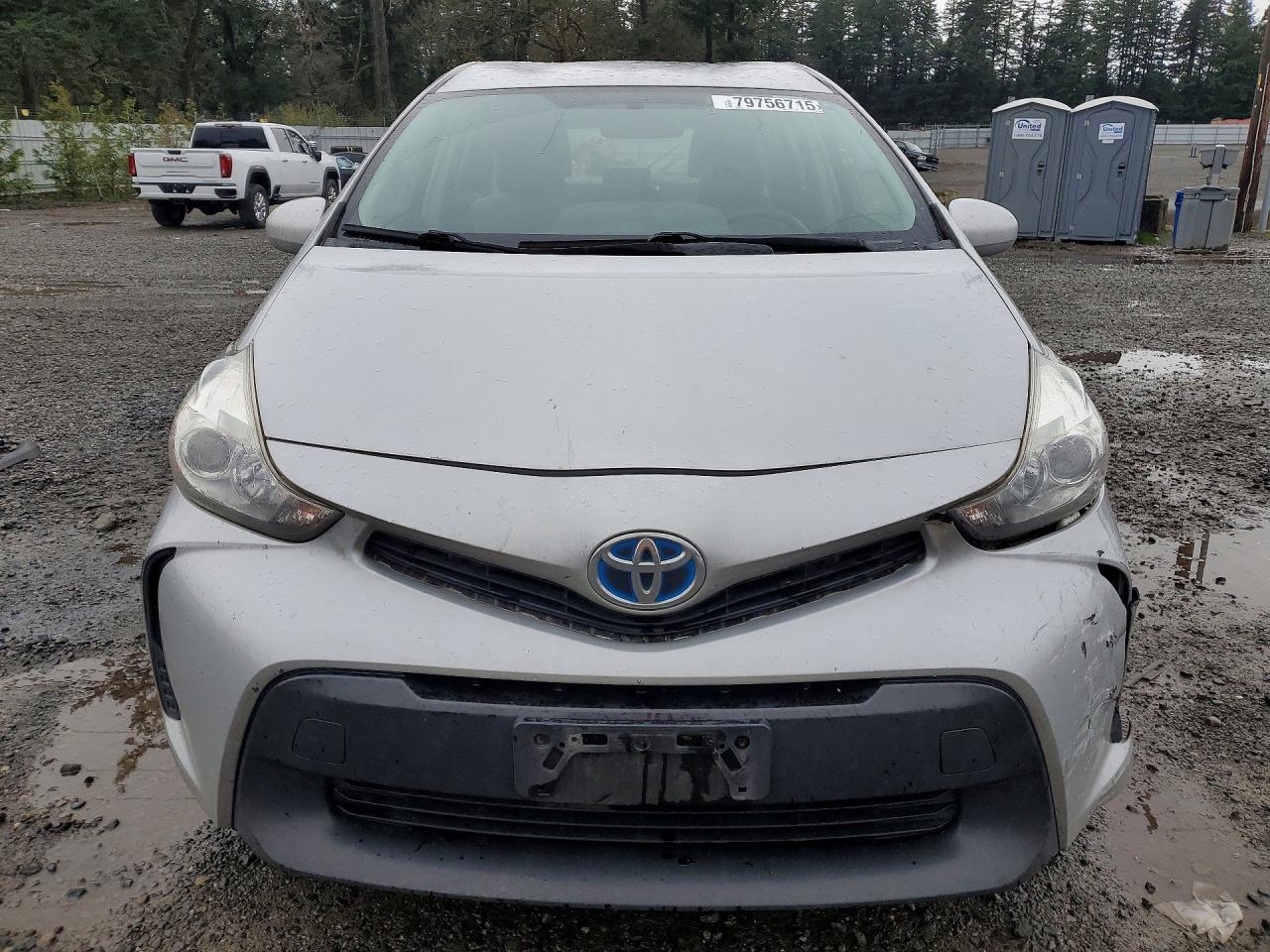 2016 TOYOTA PRIUS V