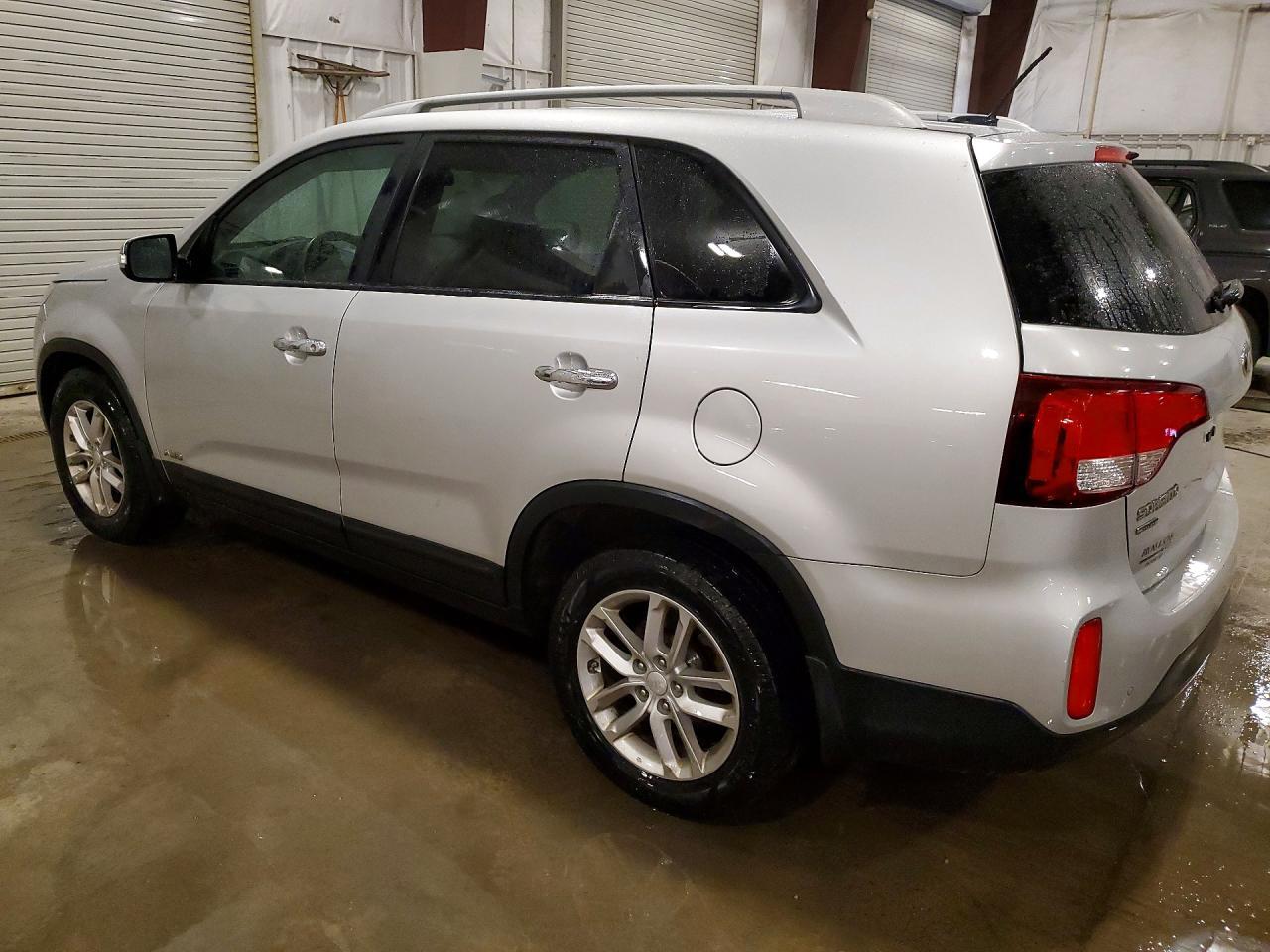 2015 KIA SORENTO