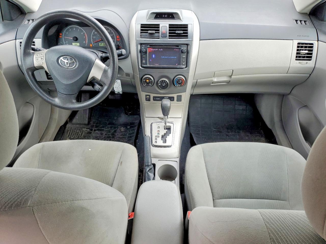 2013 TOYOTA COROLLA