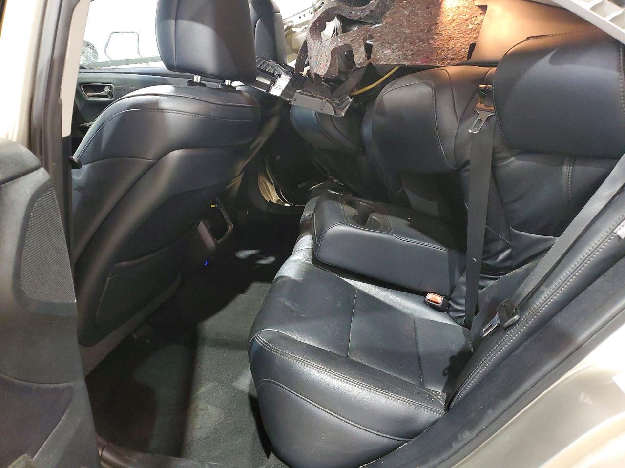 2016 TOYOTA Avalon