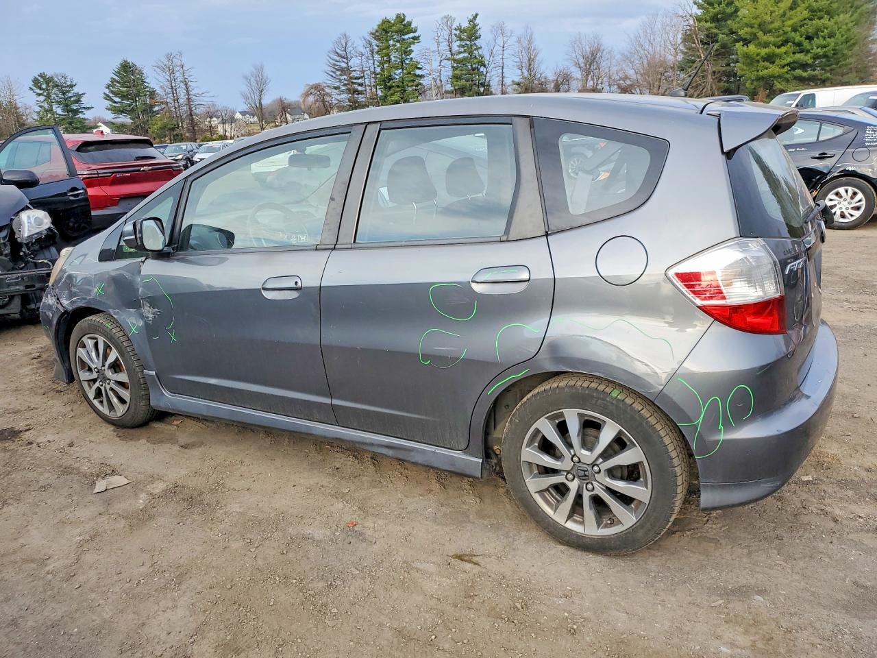 2013 HONDA FIT