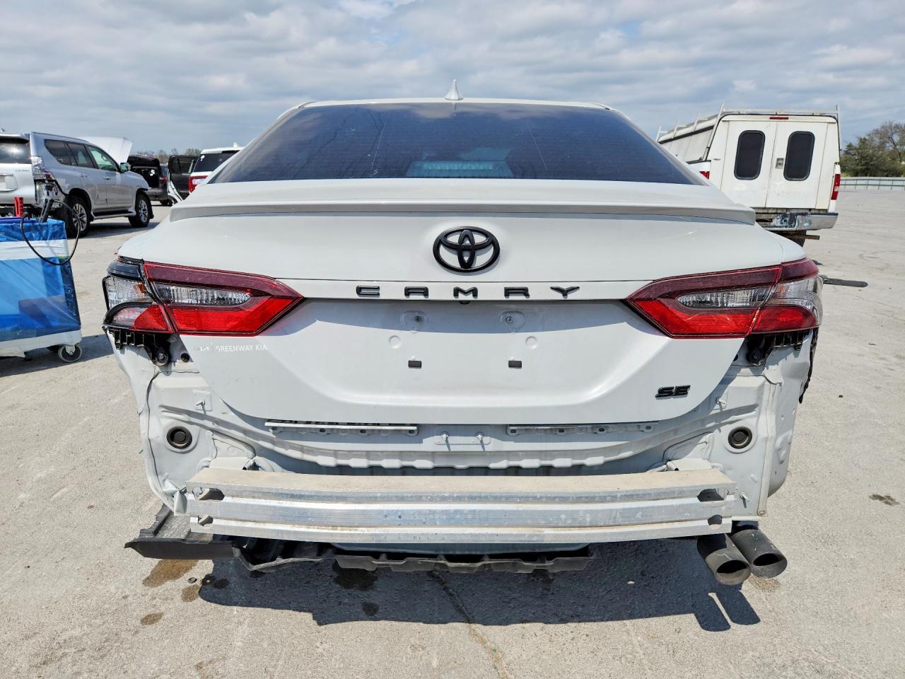 2023 TOYOTA CAMRY