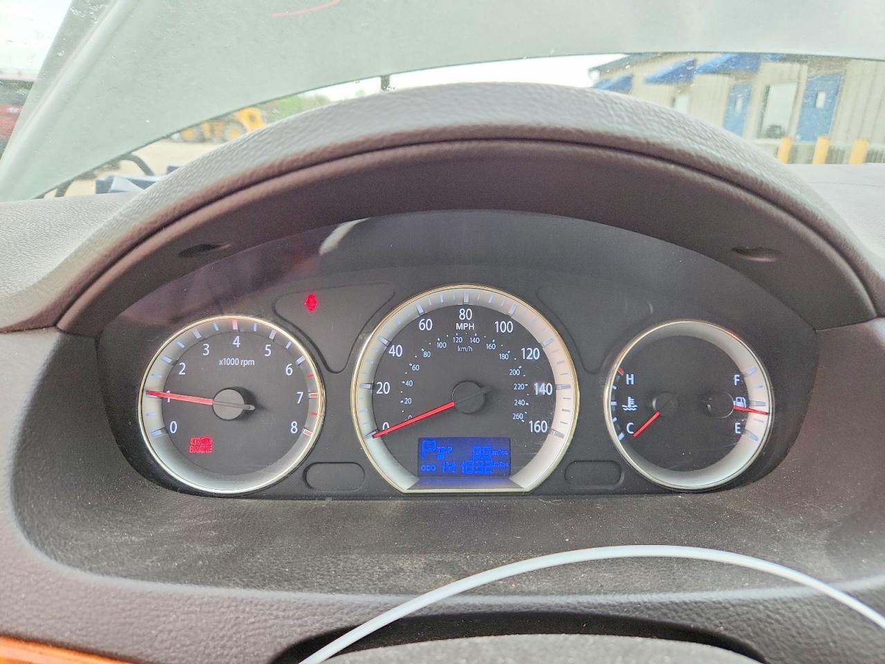 2009 HYUNDAI SONATA