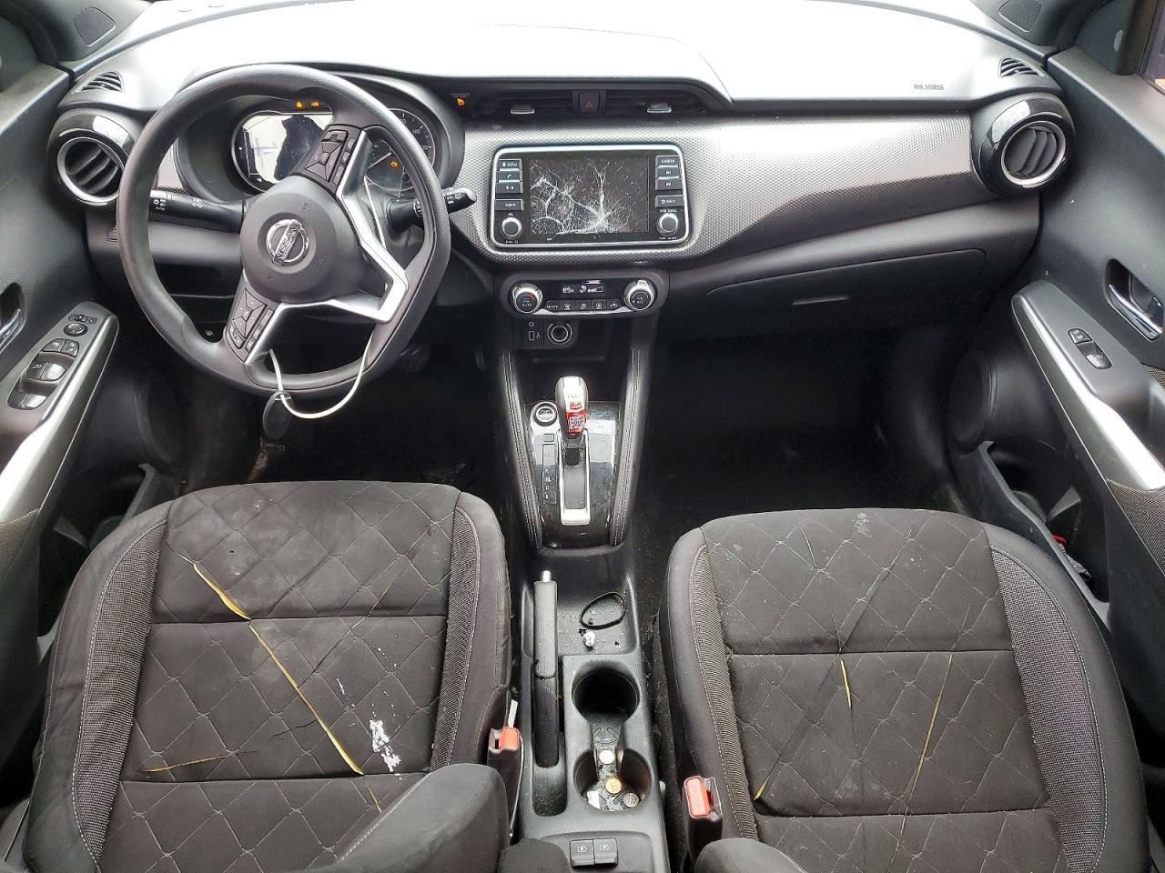 2019 NISSAN KICKS