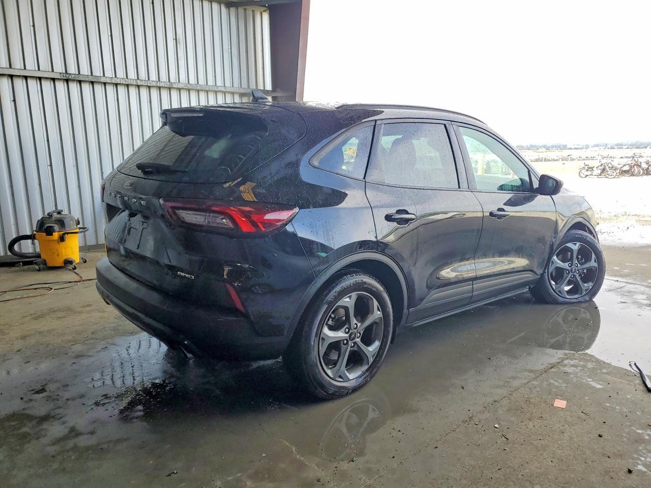 2025 FORD ESCAPE