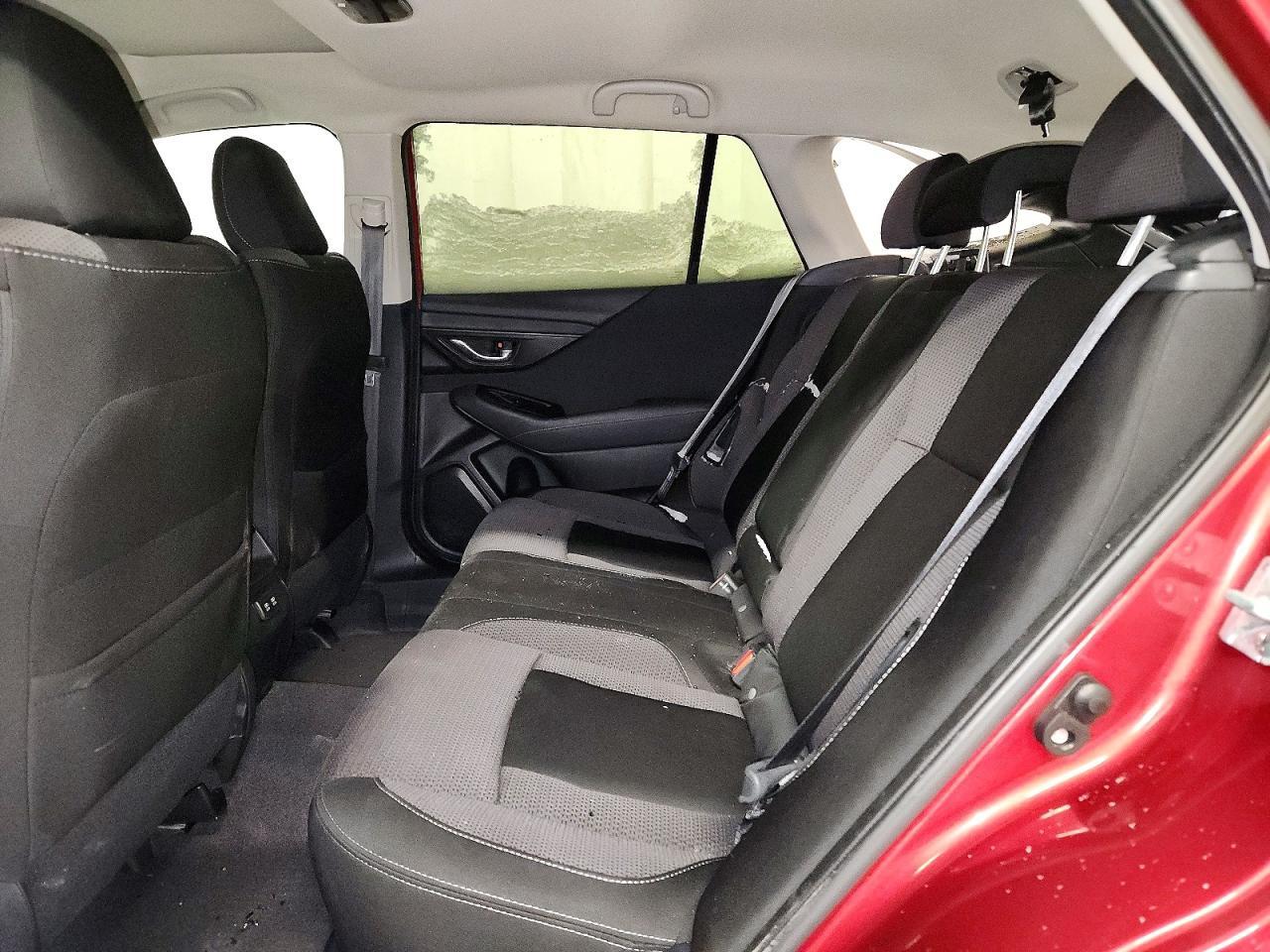 2021 SUBARU Outback
