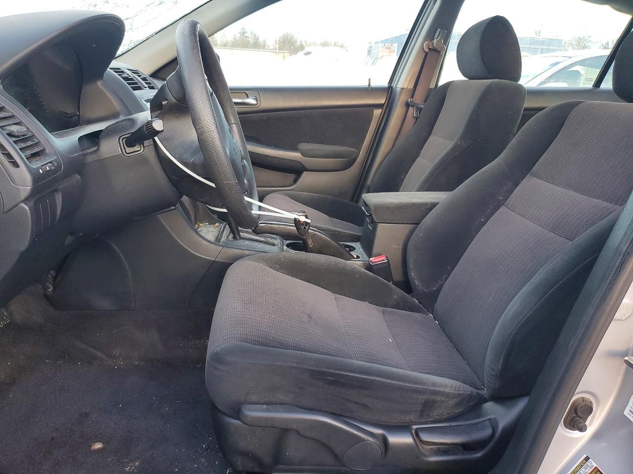 2004 HONDA ACCORD