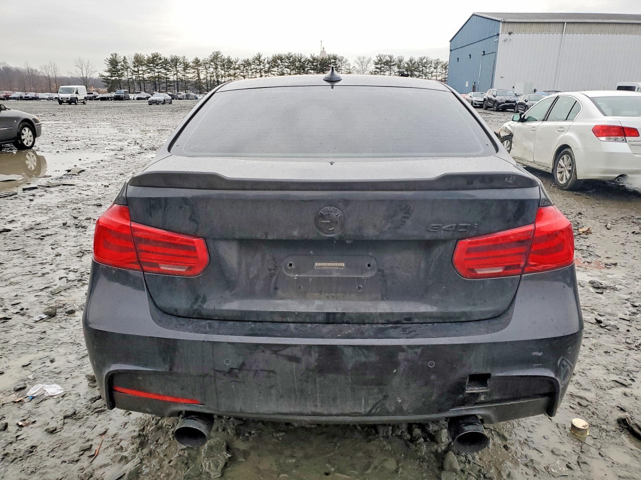 2017 BMW 3 SERIES