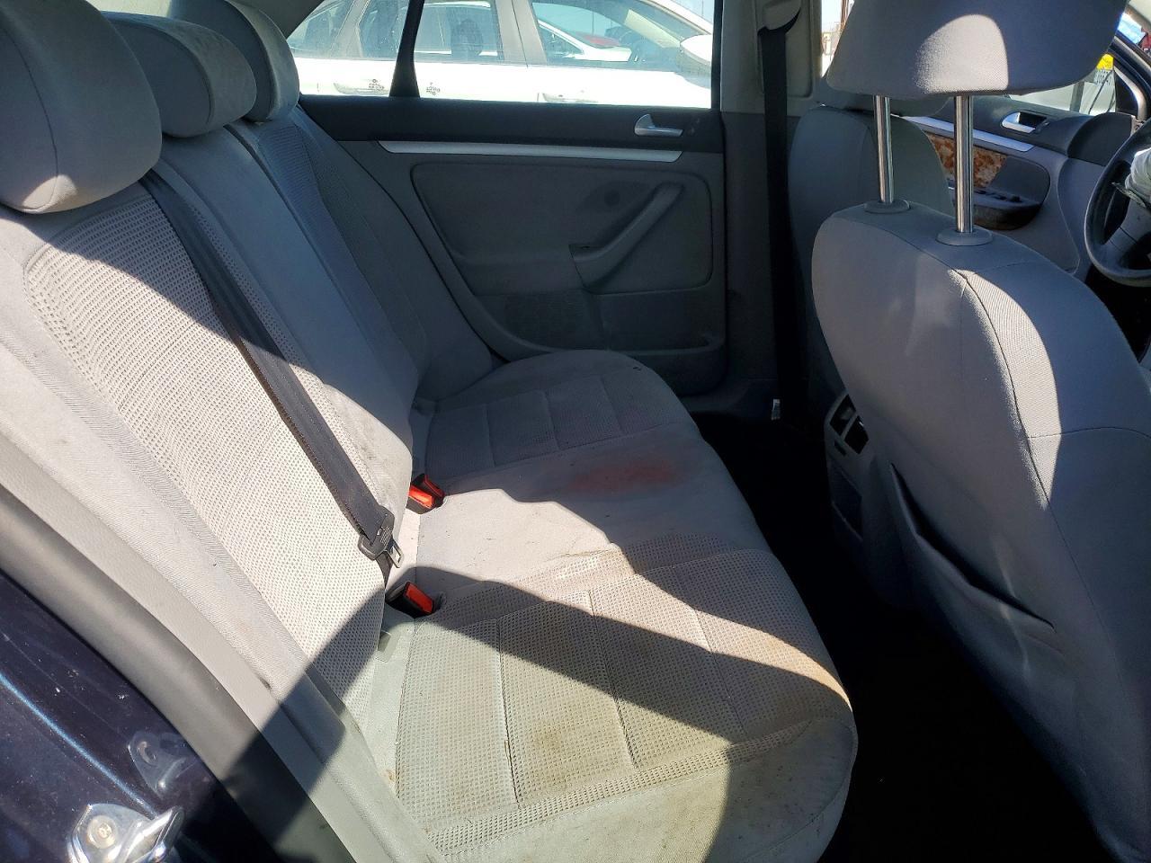 2009 VOLKSWAGEN JETTA
