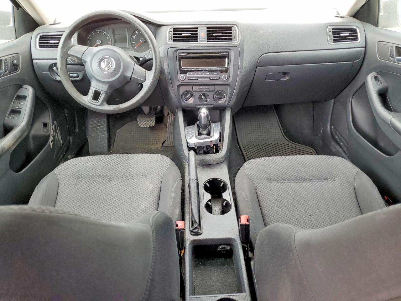 2013 VOLKSWAGEN JETTA