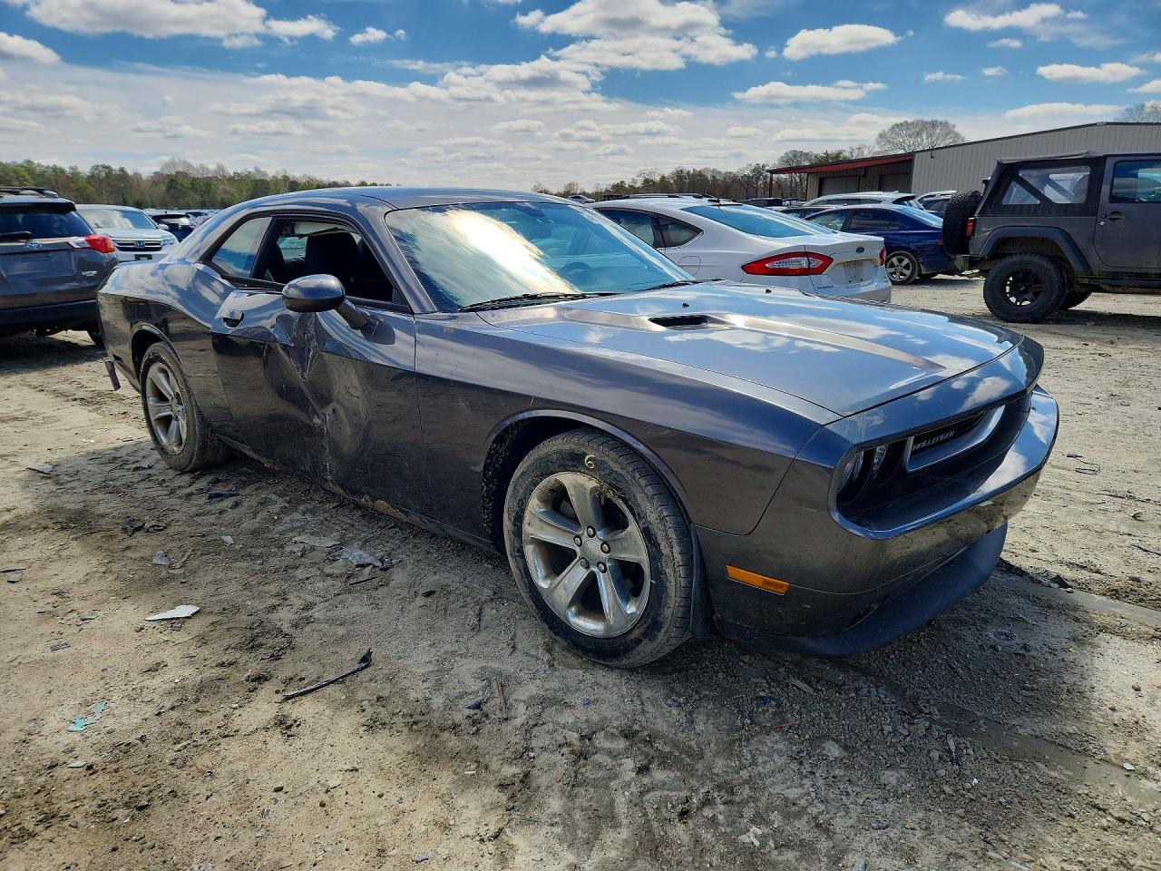2014 DODGE Challenger